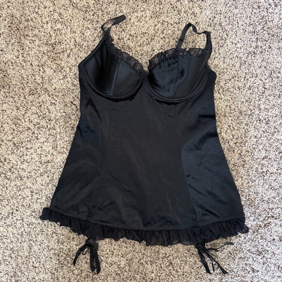 Vintage Y2K Victoria’s Secret Sexy Little Things lingerie with garter straps - Picture 7 of 7